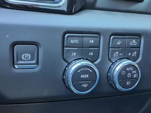 New 2026 GMC Sierra 1500 Denali w/ Denali Reserve Package image 16