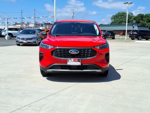 Used 2024 Ford Escape Active FWD image 2