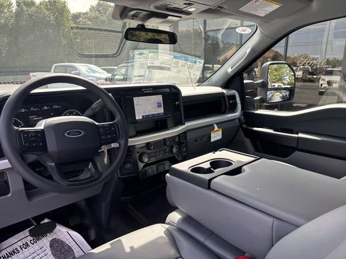 New 2026 Ford F250 XL RWD image 19