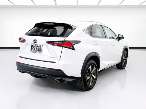 Used 2018 Lexus NX 300 FWD w/ Premium Package image 4
