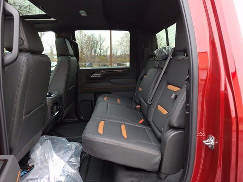 New 2026 GMC Sierra 2500 AT4 w/ AT4 Premium Plus Package AWD/4WD image 11
