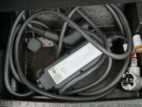 Certified 2023 Nissan Ariya AWD image 36