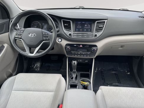 Used 2018 Hyundai Tucson Value FWD image 25