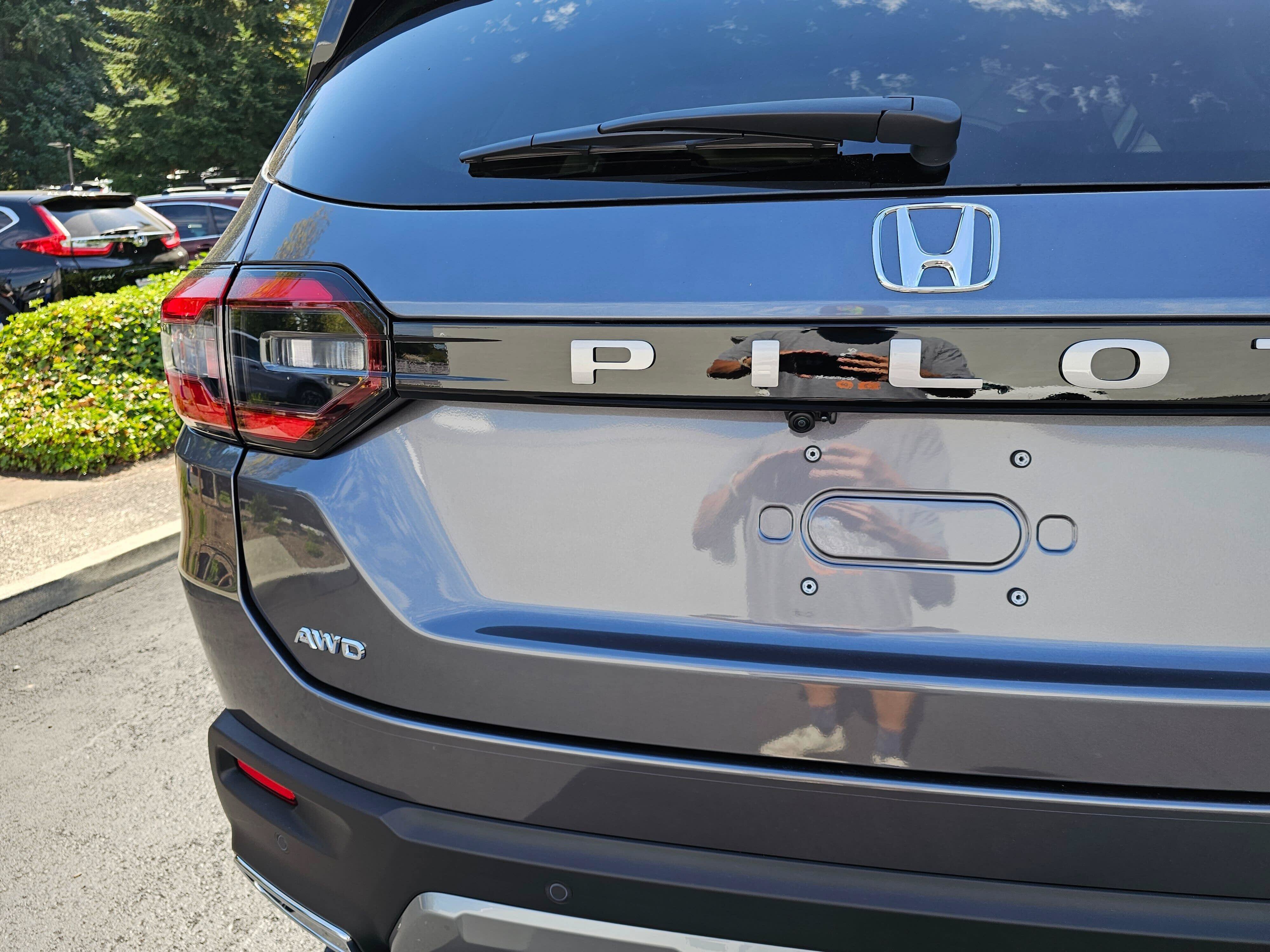 New 2026 Honda Pilot Elite image 16