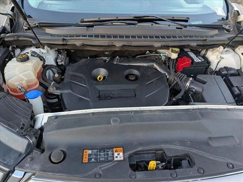 Used 2017 Ford Edge SEL w/ Equipment Group 201A image 23
