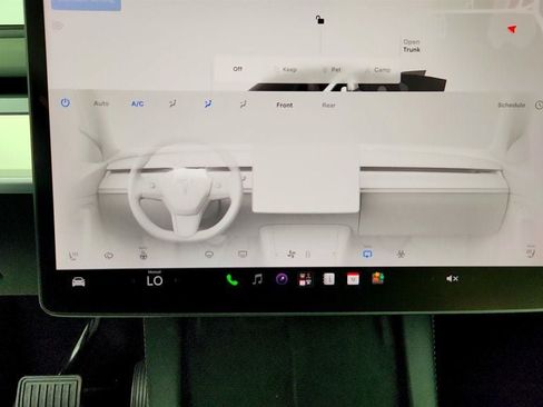 Used 2023 Tesla Model Y AWD image 20