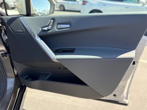 New 2026 BMW iX xDrive60 w/ M Sport Package image 27