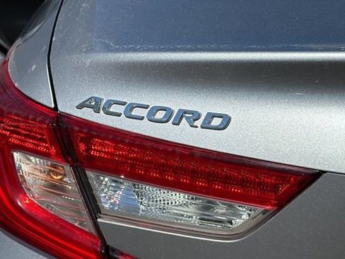 Used 2021 Honda Accord LX image 11