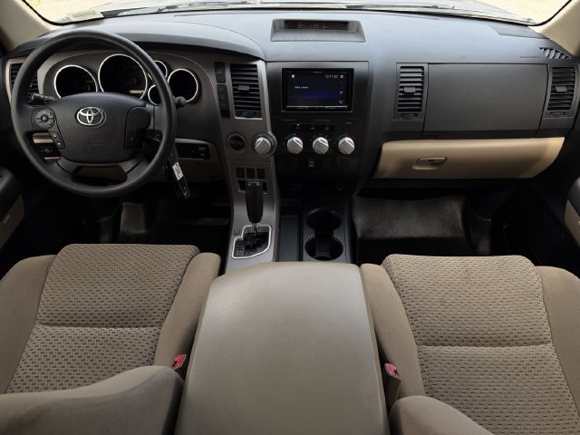 Used 2012 Toyota Tundra 4x4 CrewMax w/ SR5 Pkg image 11