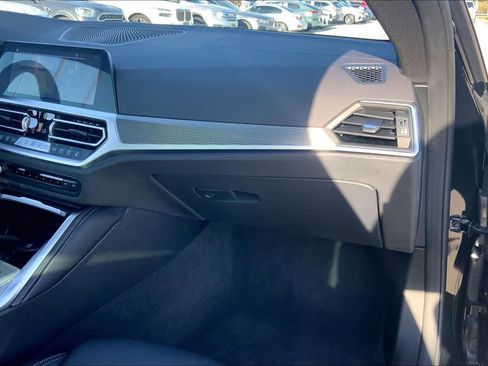 Used 2023 BMW M440i Coupe image 14