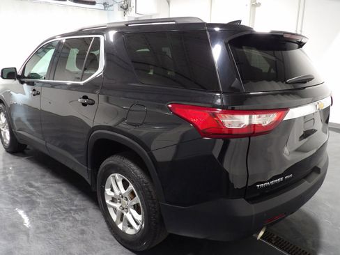 Used 2019 Chevrolet Traverse LT w/ LPO, Floor Liner Package AWD/4WD image 5