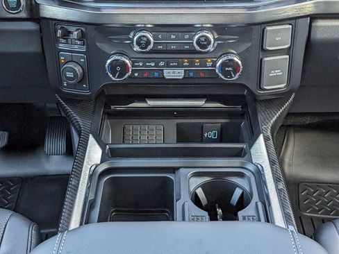 New 2024 Ford F250 Lariat w/ Lariat Ultimate Package AWD/4WD image 18
