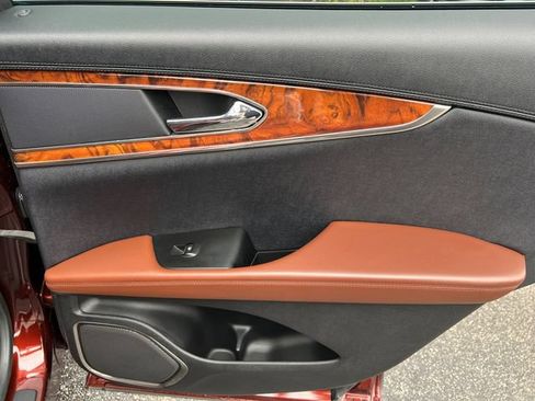 Used 2016 Lincoln MKX Reserve w/ Climate Package FWD image 21