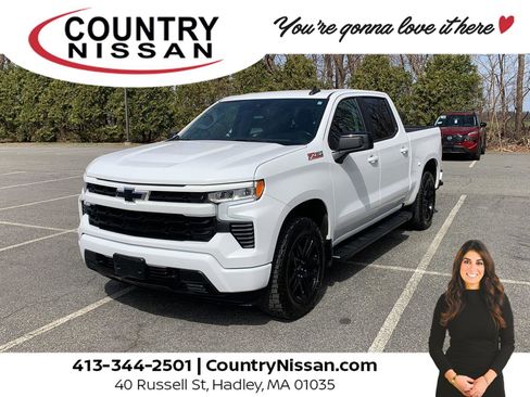 Used 2022 Chevrolet Silverado 1500 RST image 1