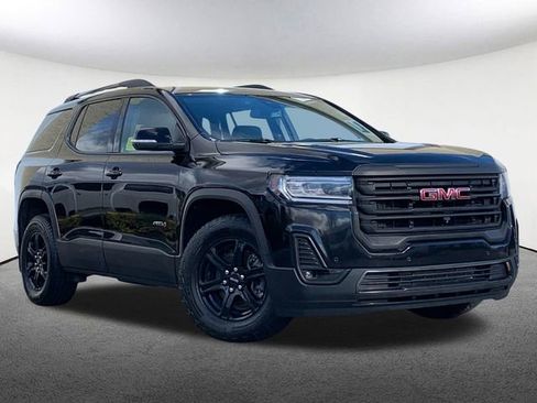 Used 2021 GMC Acadia AT4 w/ GMC Pro Grade Package image 2