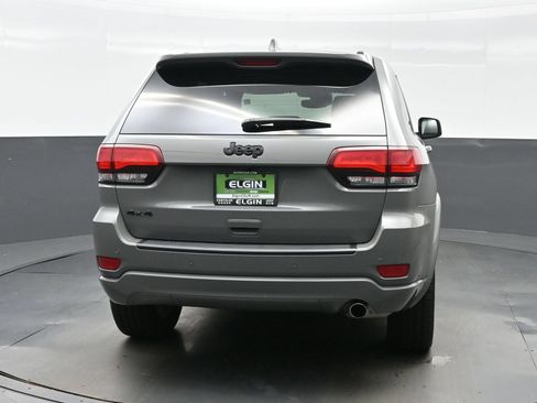 Used 2020 Jeep Grand Cherokee Altitude AWD/4WD image 7