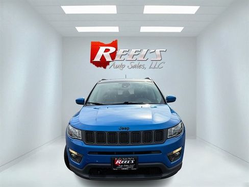 Used 2021 Jeep Compass Latitude FWD image 3