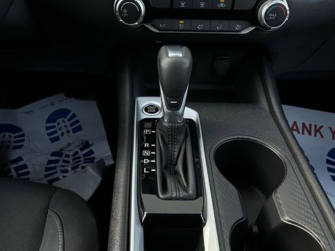 Used 2025 Nissan Altima 2.5 SV image 23