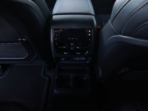 New 2025 Jeep Grand Cherokee L Limited image 26