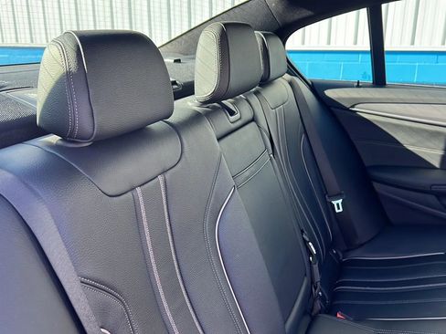 Used 2019 BMW 540i w/ M Sport Package RWD image 19
