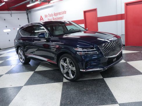 Used 2023 Genesis GV80 3.5T w/ Prestige Package AWD/4WD image 3