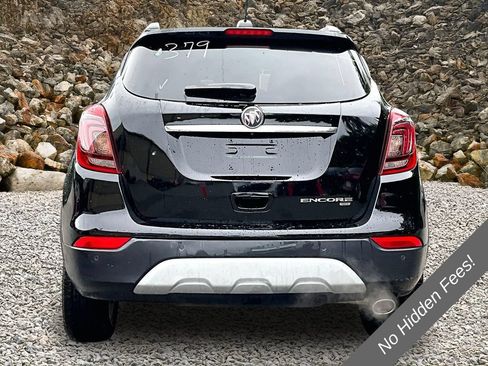 Used 2019 Buick Encore Essence w/ Safety Package II AWD/4WD image 4