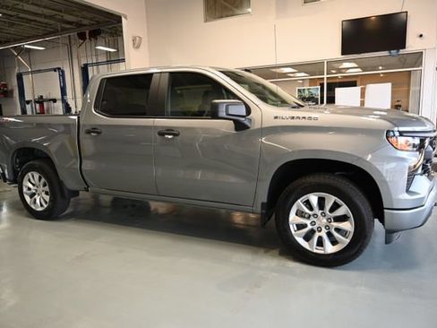 New 2026 Chevrolet Silverado 1500 Custom AWD/4WD image 4