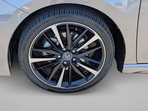 Used 2020 Toyota Camry XSE FWD image 23