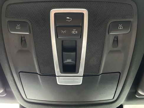 Used 2017 Mercedes-Benz GLE 43 AMG 4MATIC image 25