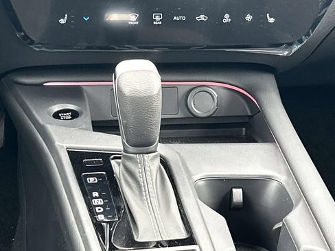 New 2026 Nissan Sentra SV w/ SV Convenience Package FWD image 25