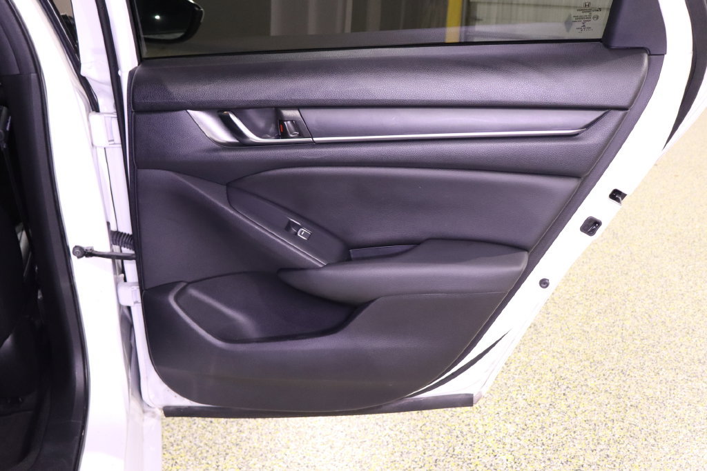 Used 2019 Honda Accord Sport image 33
