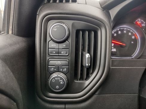 Used 2021 Chevrolet Silverado 1500 Custom AWD/4WD image 20