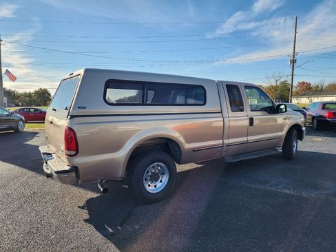 Used 1999 Ford F250 XL image 3