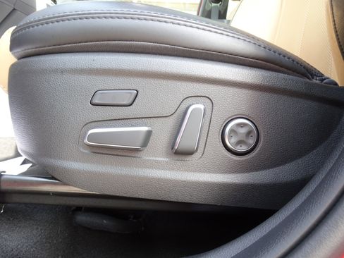 Used 2023 Hyundai Santa Fe Calligraphy w/ Cargo Package image 11