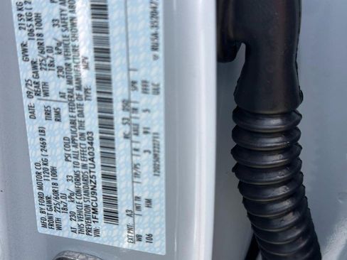 New 2026 Ford Escape ST-Line Select image 17