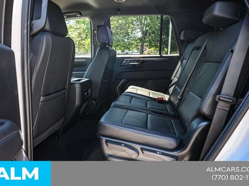 Used 2025 Chevrolet Tahoe LT AWD/4WD image 18