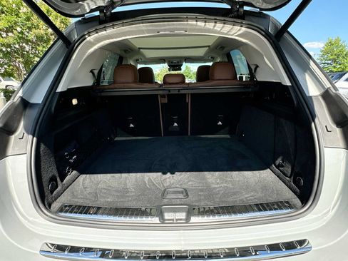 Used 2025 Mercedes-Benz GLE 350 4MATIC w/ AMG Line Exterior image 27