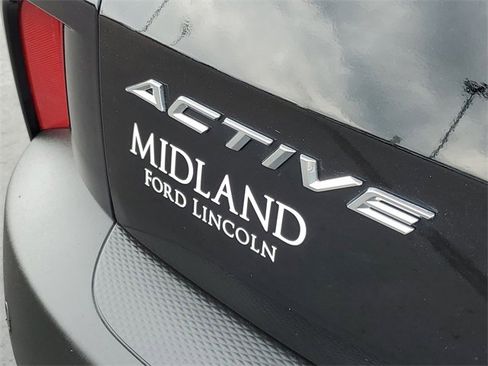 Certified 2023 Ford Escape Active w/ Tech Pack #2 image 6