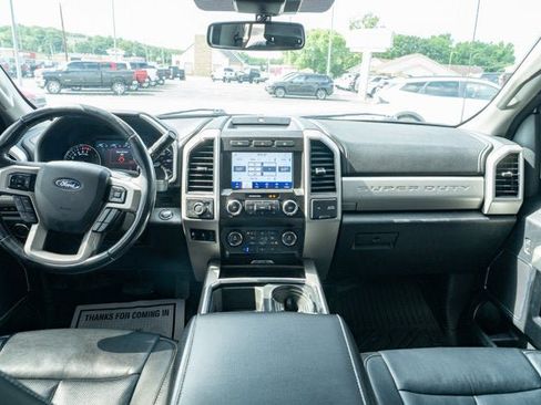 Used 2020 Ford F250 Lariat w/ Lariat Ultimate Package AWD/4WD image 30