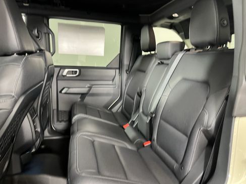 New 2026 Ford Bronco Big Bend w/ Black Diamond Package AWD/4WD image 13