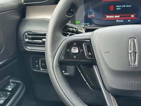 New 2026 Lincoln Corsair Grand Touring image 9