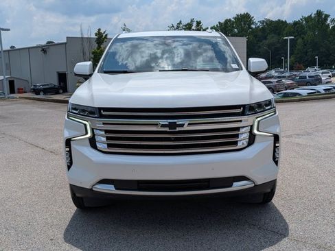 Used 2022 Chevrolet Tahoe High Country AWD/4WD image 3