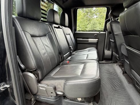 Used 2014 Ford F350 Lariat w/ Lariat Ultimate Package AWD/4WD image 29