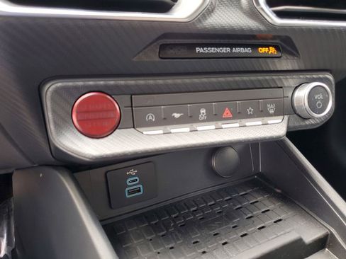 Used 2024 Ford Mustang Premium image 19