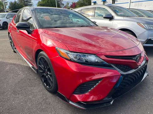 Used 2020 Toyota Camry TRD FWD image 3