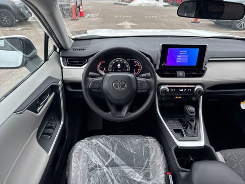 New 2025 Toyota RAV4 XLE image 11