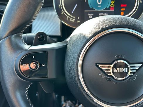 Used 2023 MINI Cooper S image 19