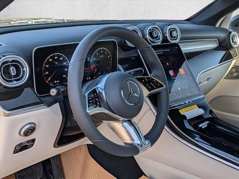 Certified 2026 Mercedes-Benz GLC 300 4MATIC image 3