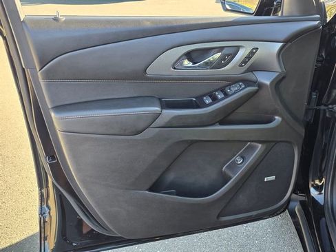 Used 2020 Chevrolet Traverse Premier w/ Redline Edition image 24