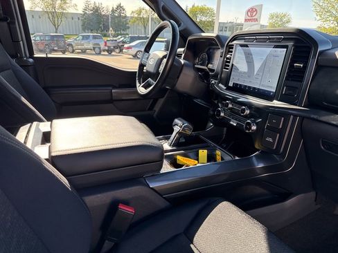 Used 2022 Ford F150 XLT w/ Equipment Group 302A High AWD/4WD image 20
